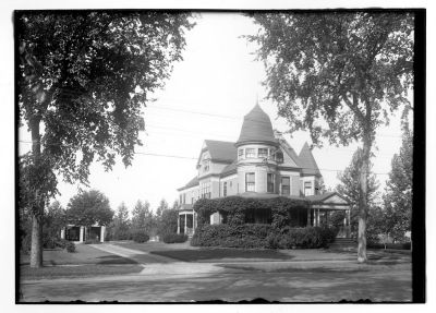 L. B. Goodall Residence
The home of Louis B. Goodall, in the Queen Anne style, stood directly opposite the Goodall Mansion. Built in the early 1900's, it was torn down shortly after World War 2. The location is now a paved lot for an automobile dealership.
